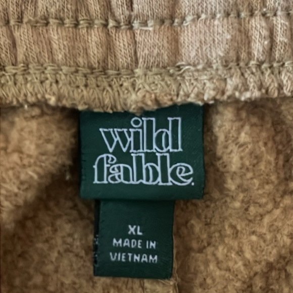 Wild fable Target Sweatshirt Shorts Size XL - Picture 3 of 4